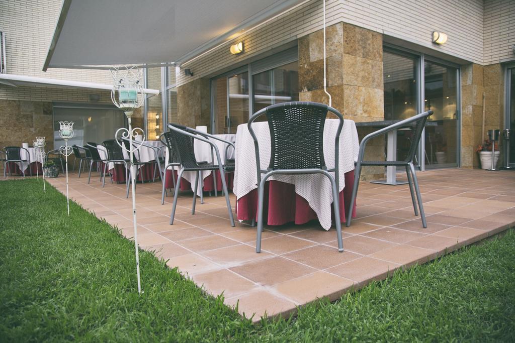 La Font Del Roc Hotel Coma-ruga Exterior foto