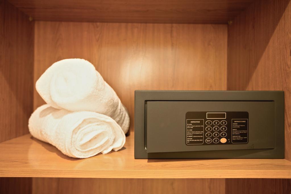 La Font Del Roc Hotel Coma-ruga Habitación foto